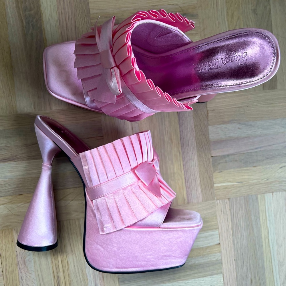 Pink Bow Platform Shoes